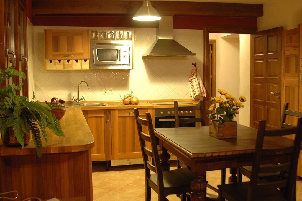 Casa Rural "Hazanas" Adanero Quarto foto