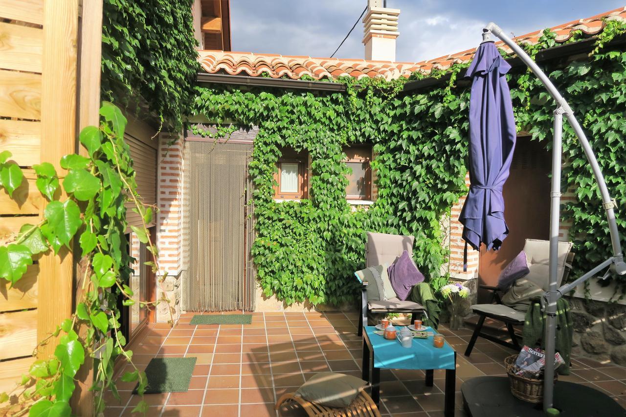 Casa Rural "Hazanas" Adanero Exterior foto